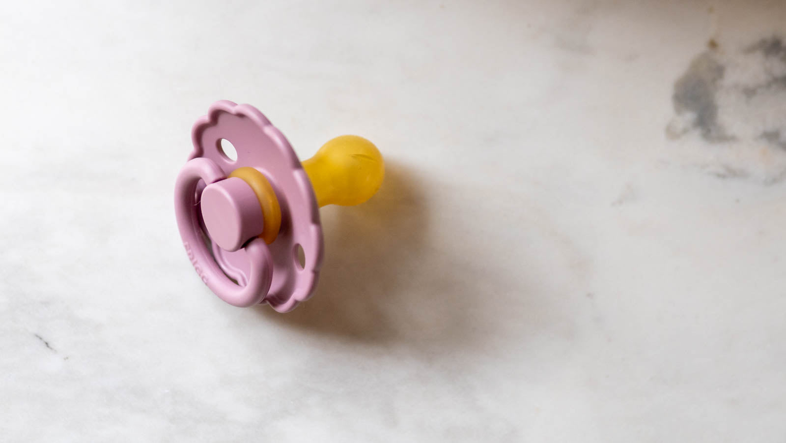 Ella and Rapha Flower succhietto rosa set 2 pezzi atossico