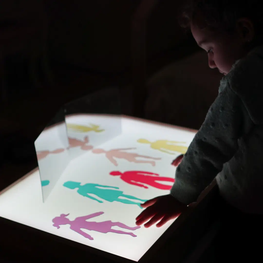 MamaLUZ Box Ritmica tavolo luminoso legno con telecomando