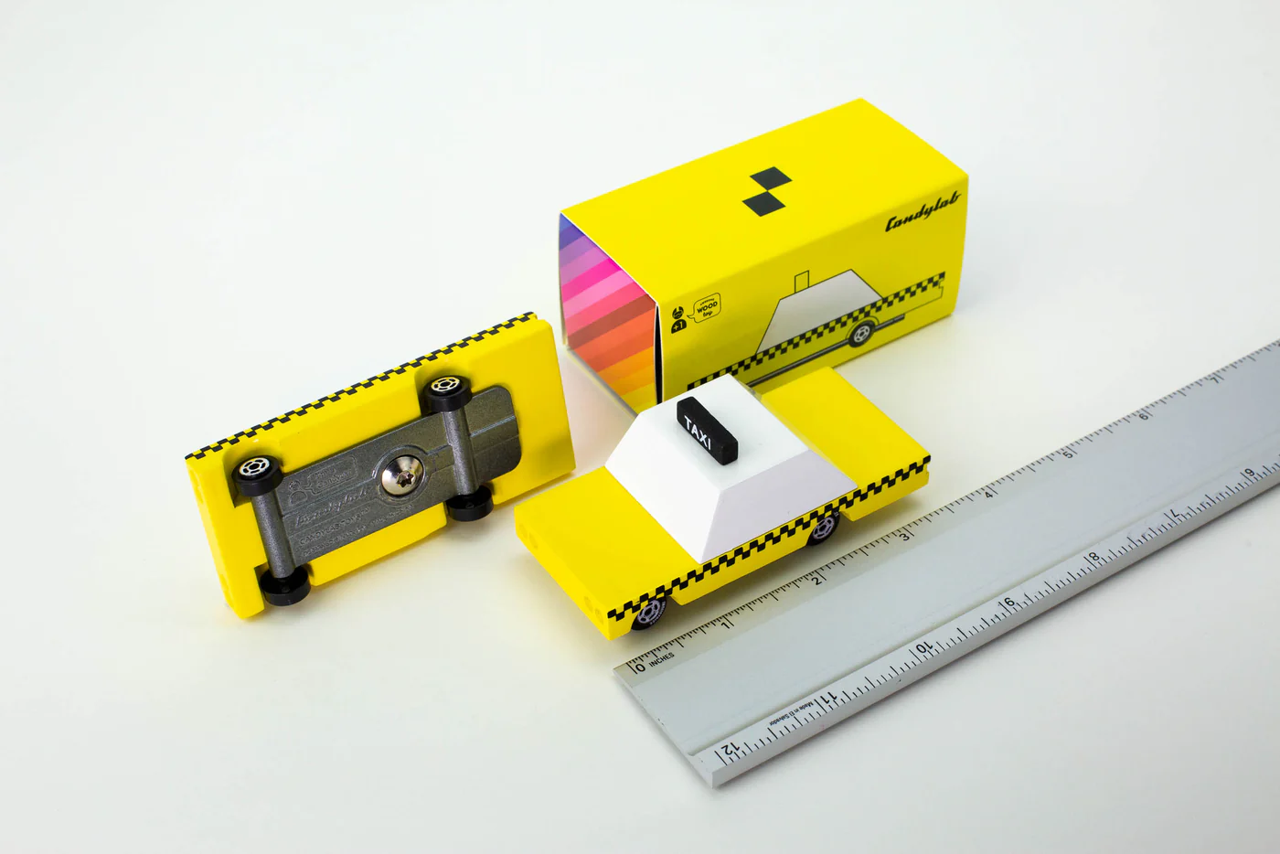 Candylab Candycar Yellow Taxi macchinina legno 8,9 cm