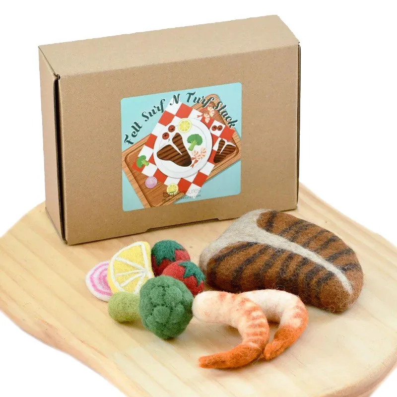 Tara Treasures Surf and Turf Stack cibo in feltro 8 pezzi