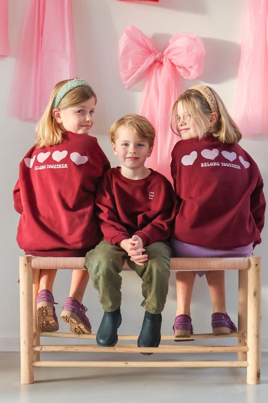 Ella and Rapha Belong Together felpa bimbo bordeaux loose