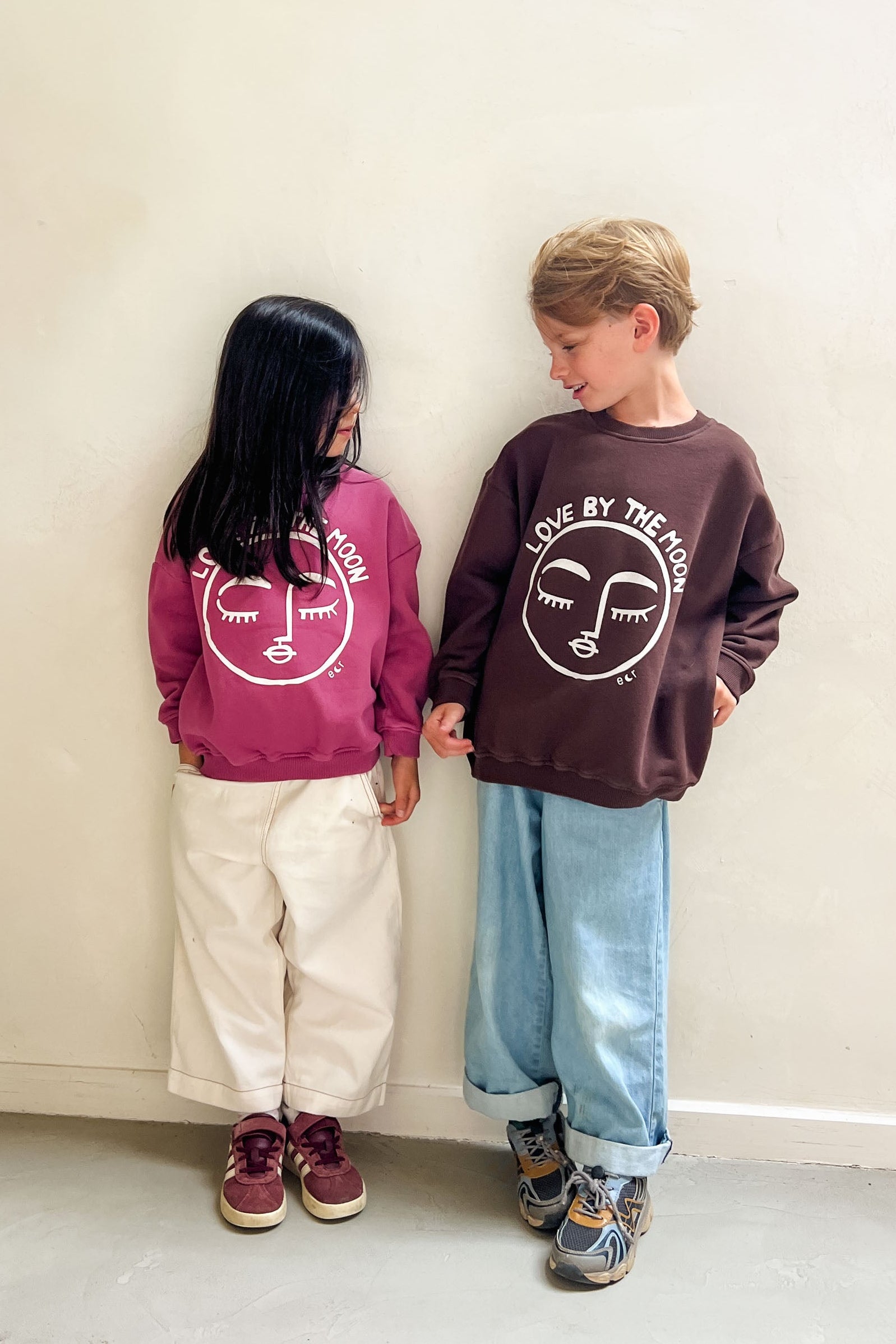 Ella and Rapha Love by the Moon felpa bimba rosa cotone