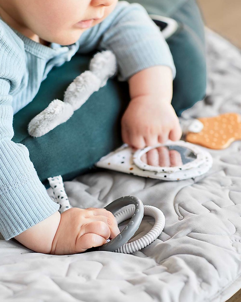 Done by Deer Croco cuscino tummy time verde