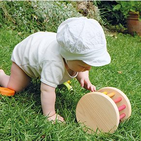 Grimm's Maxi Babyroller sonaglio legno arcobaleno