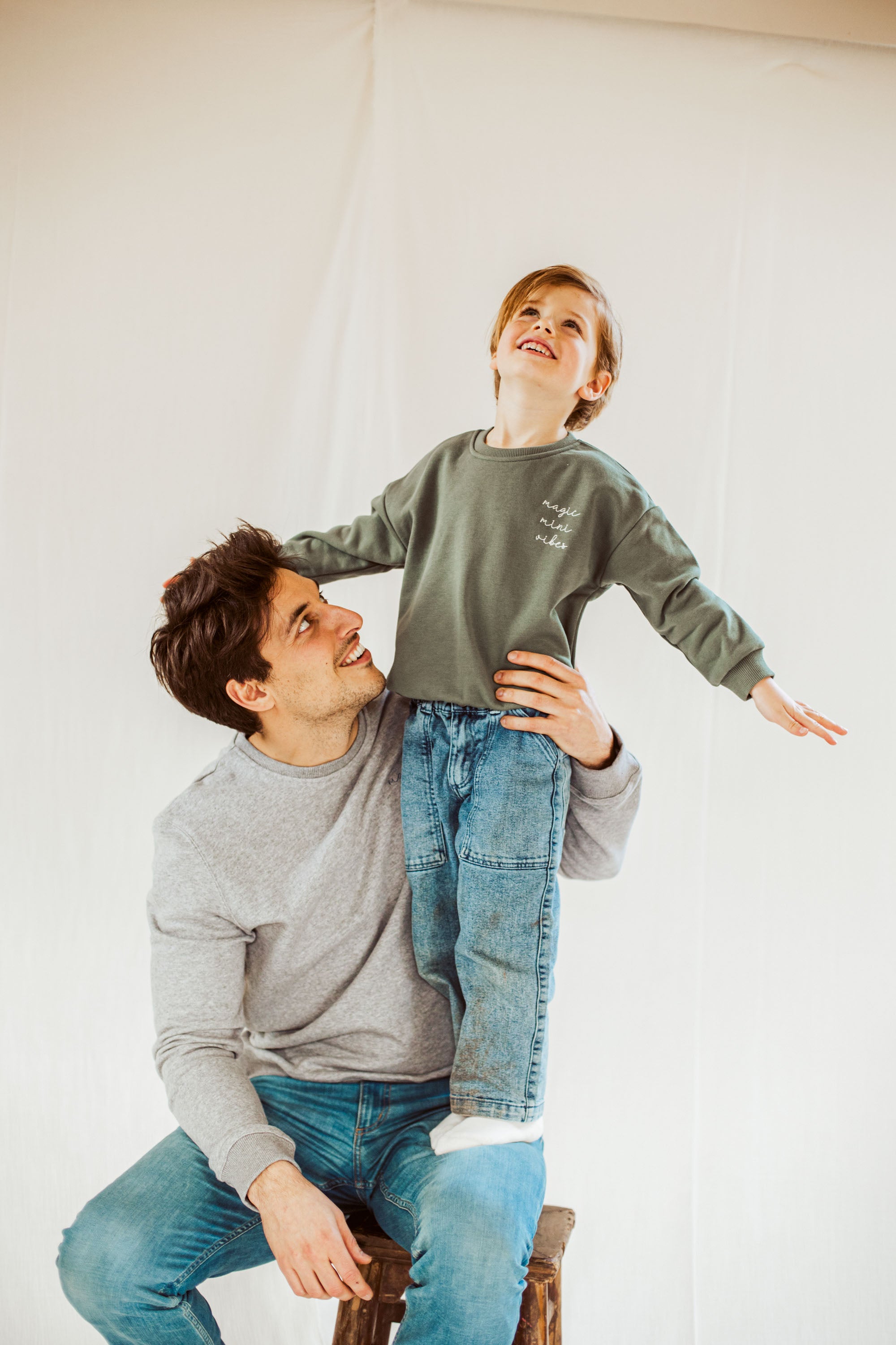 Ella and Rapha Papa felpa uomo grigio cotone bio