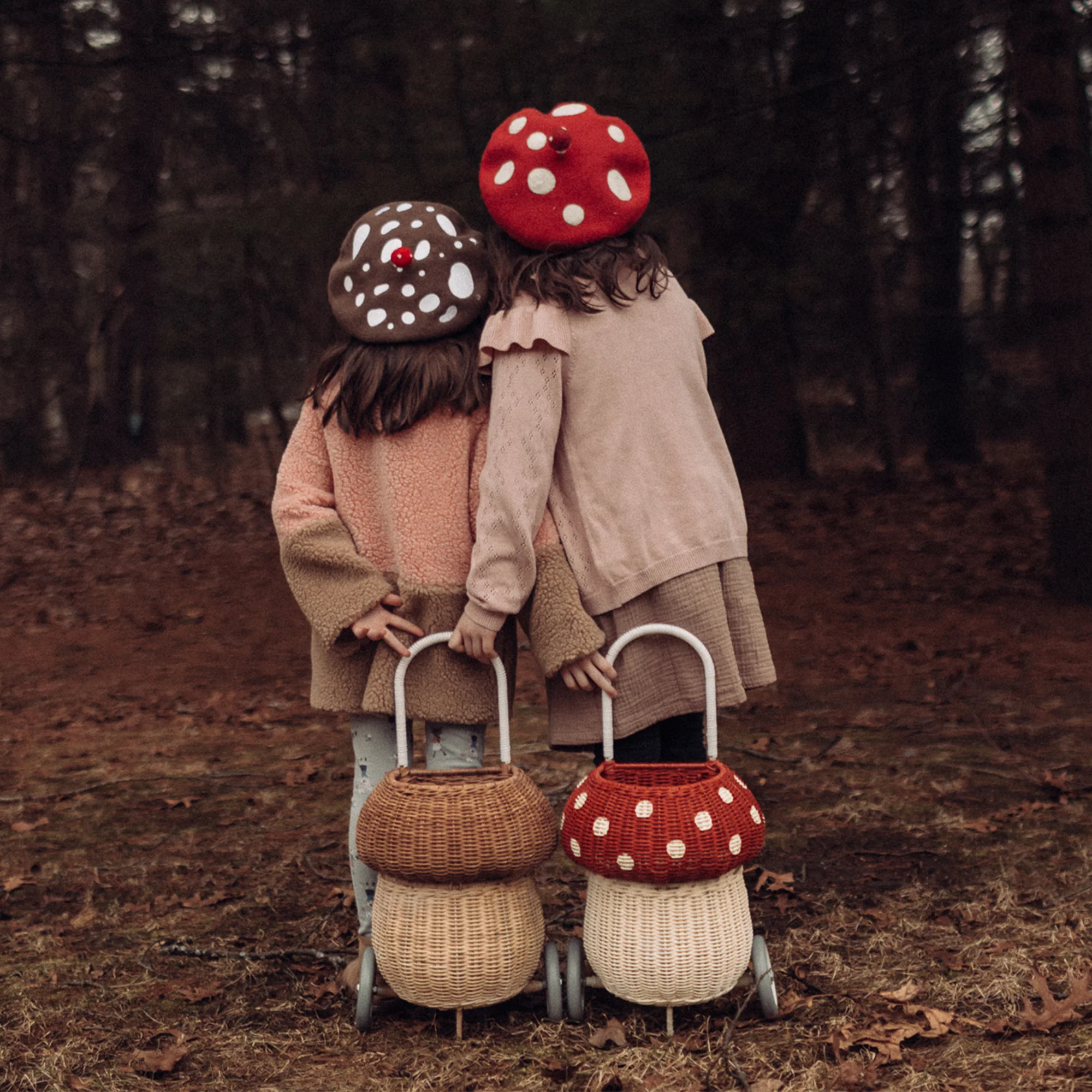 Olli Ella Mushroom Luggy cesto rattan rosso