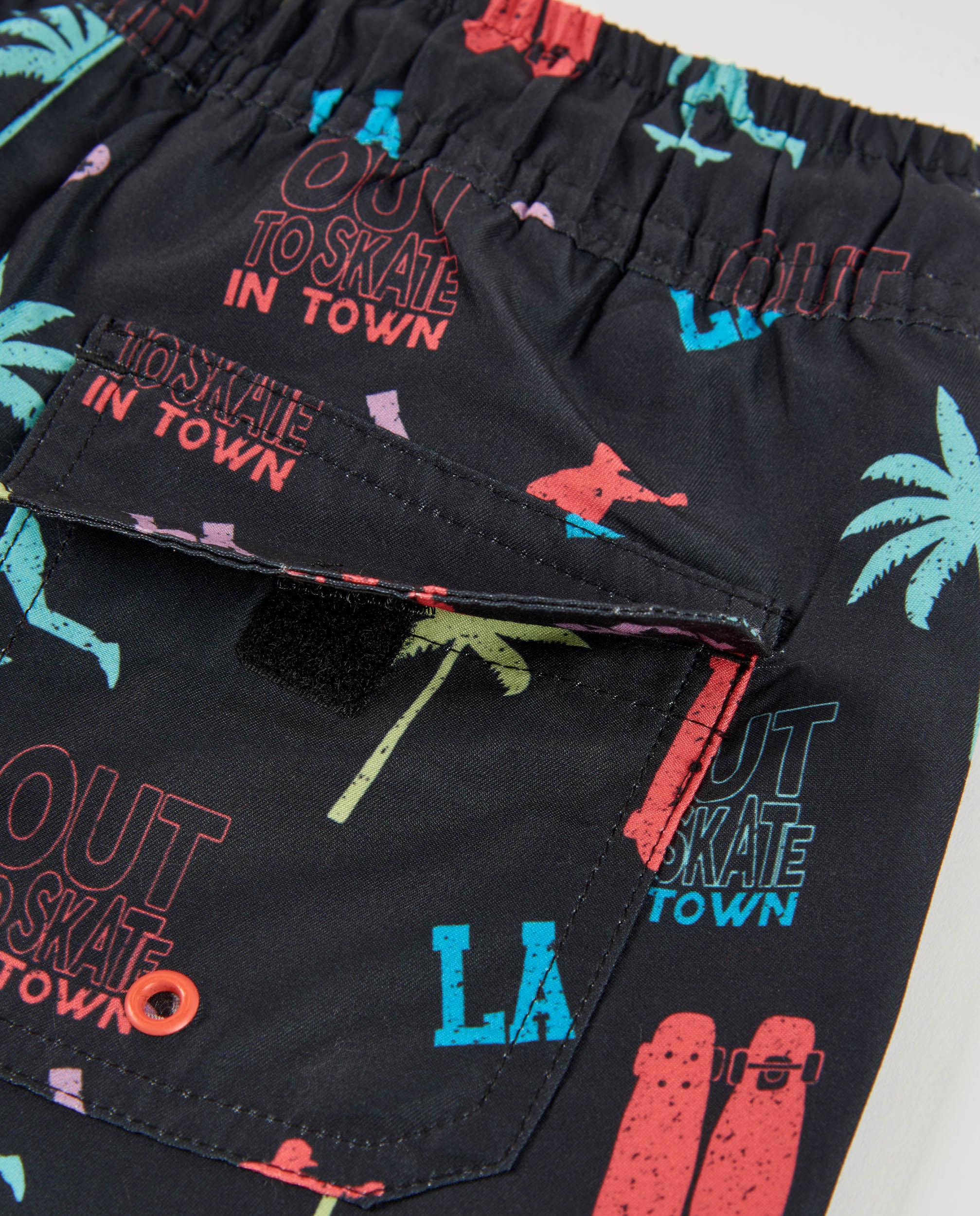 Tuc Tuc costume bambino boxer mare nero fantasia skate