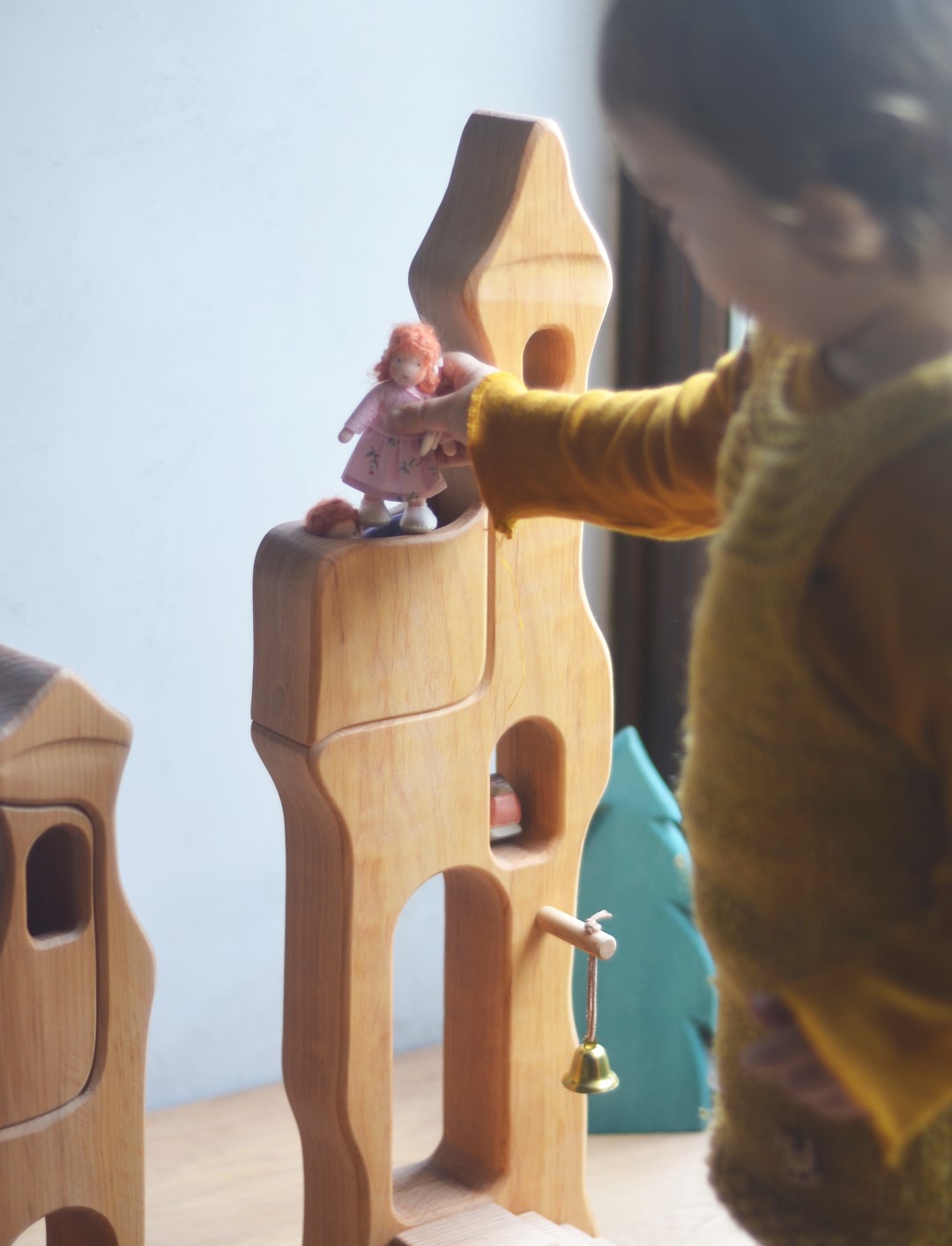 Ostheimer Castello Cavaliere Torre Alta con Scale Legno