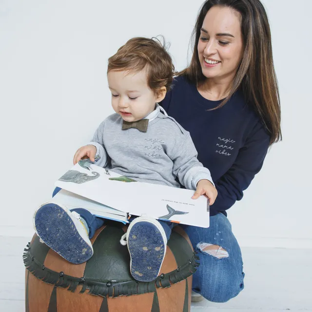 Ella and Rapha Mama felpa blu notte classica cotone