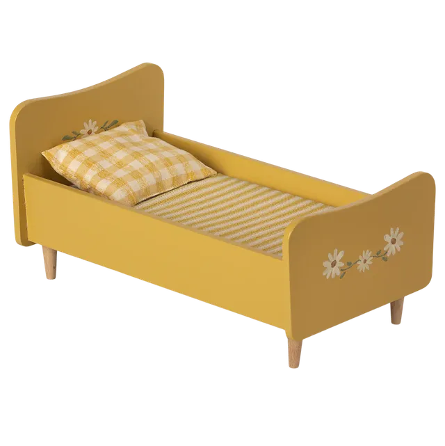 Maileg lettino bambole in legno giallo