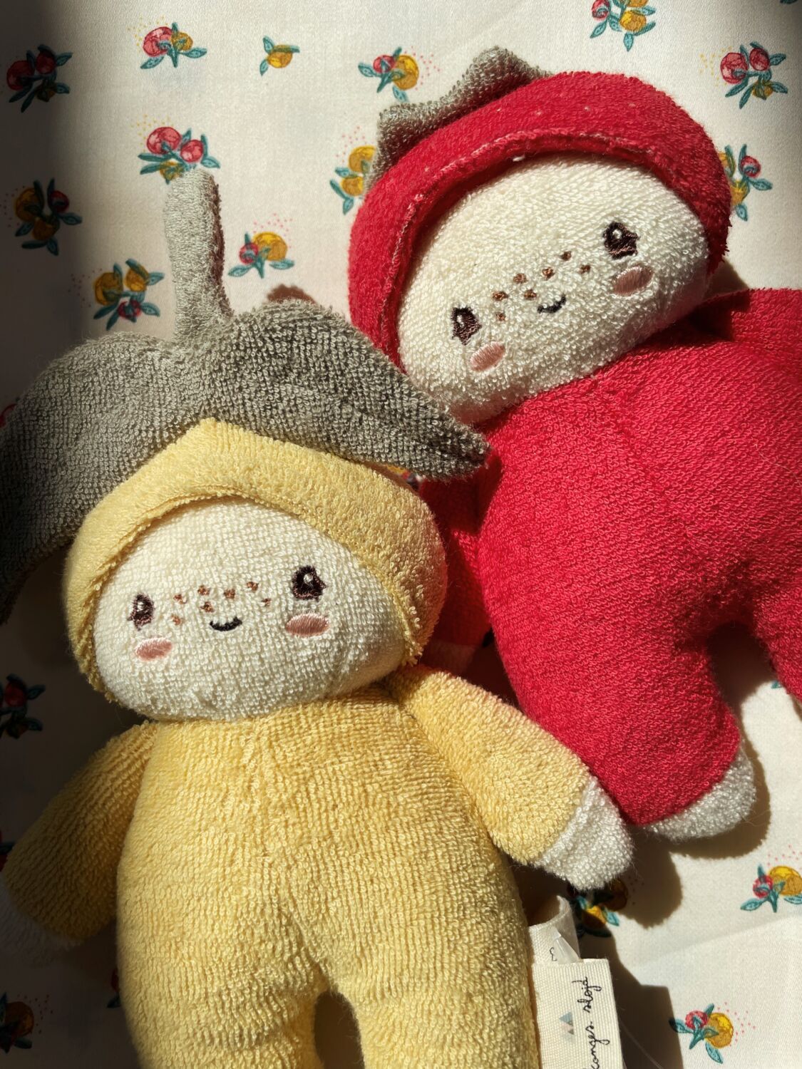 Konges Slojd Mini Doudou Limone pupazzo cotone organico 14 cm