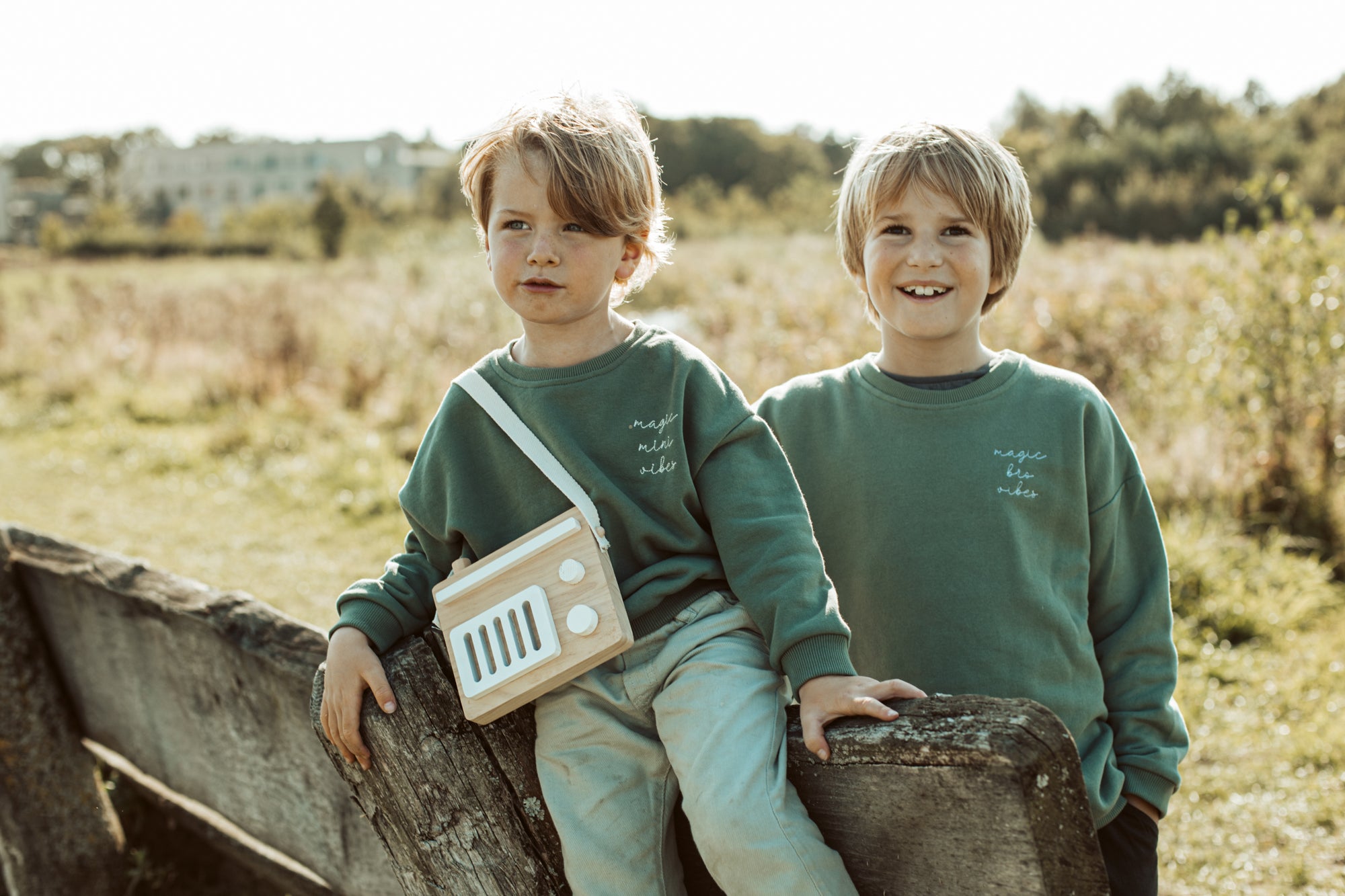 Ella and Rapha Bro Loose Fit felpa verde pino cotone bio