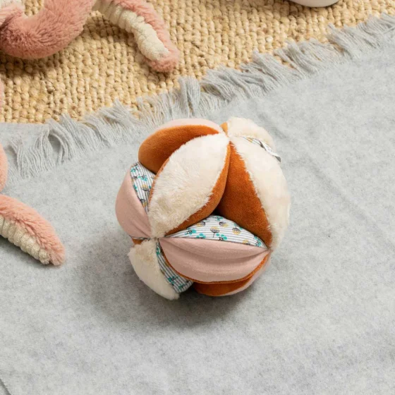 Moulin Roty Sous mon Baobab palla sensoriale in stoffa
