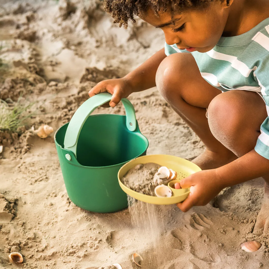 Quut Bucki secchiello spiaggia garden green senza BPA
