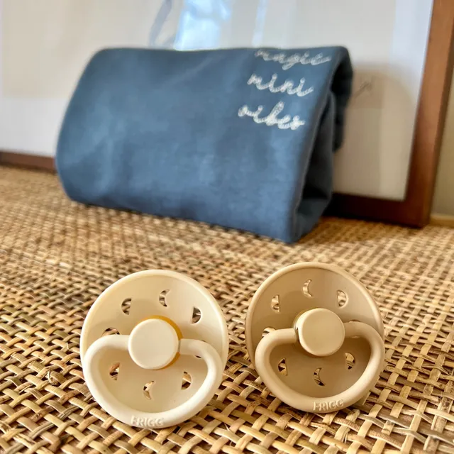 Ella and Rapha Moon Cream Croissant succhietto 0-6m set 2 beige
