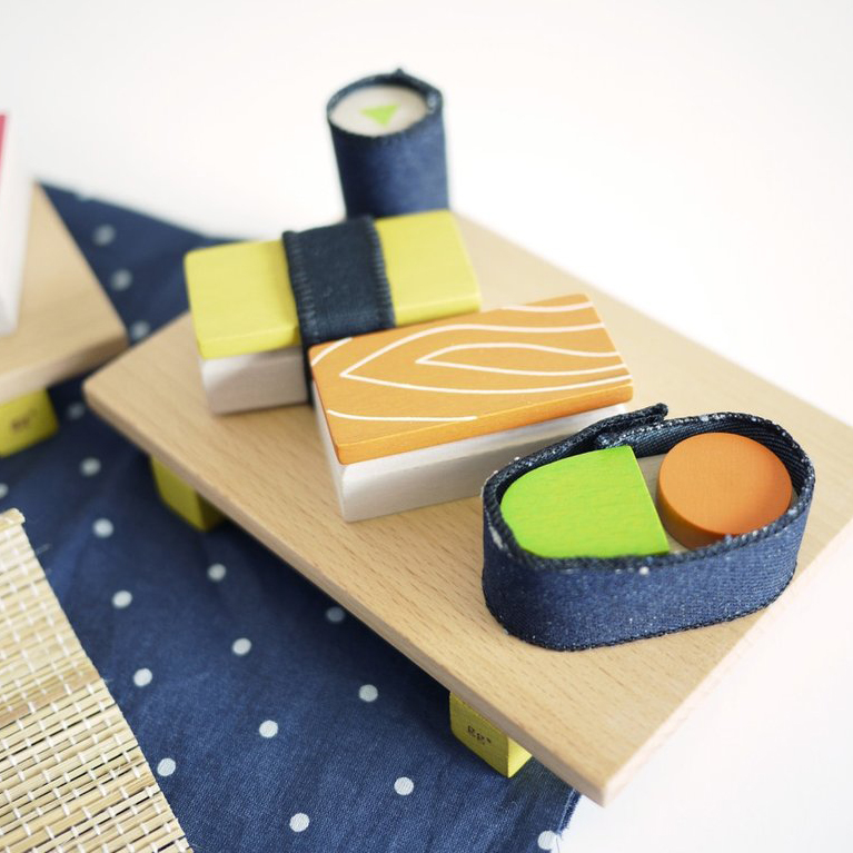 Kukkia gg* Sushi Chef Set sushi in legno