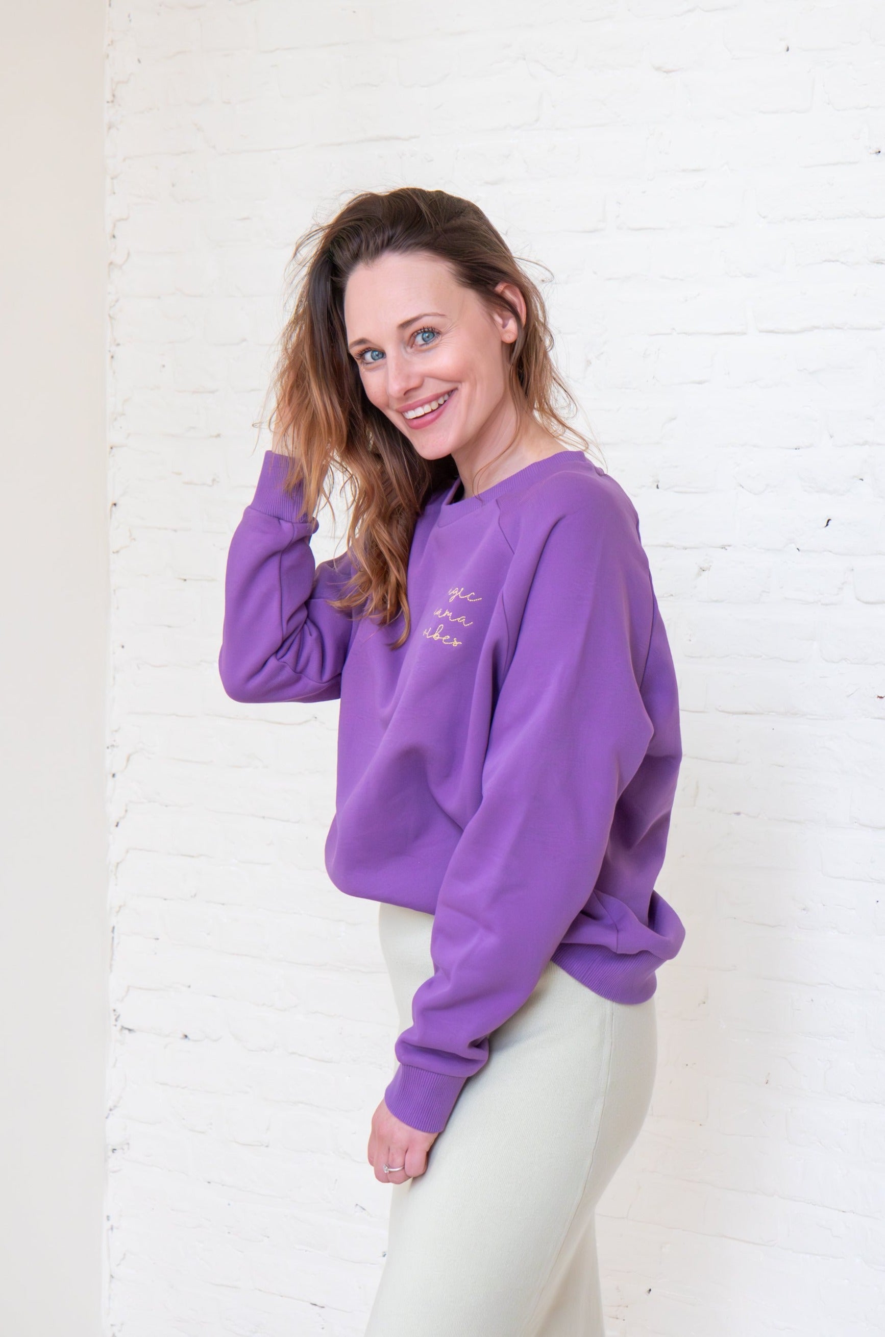 Ella and Rapha Mama felpa violet classic fit viola