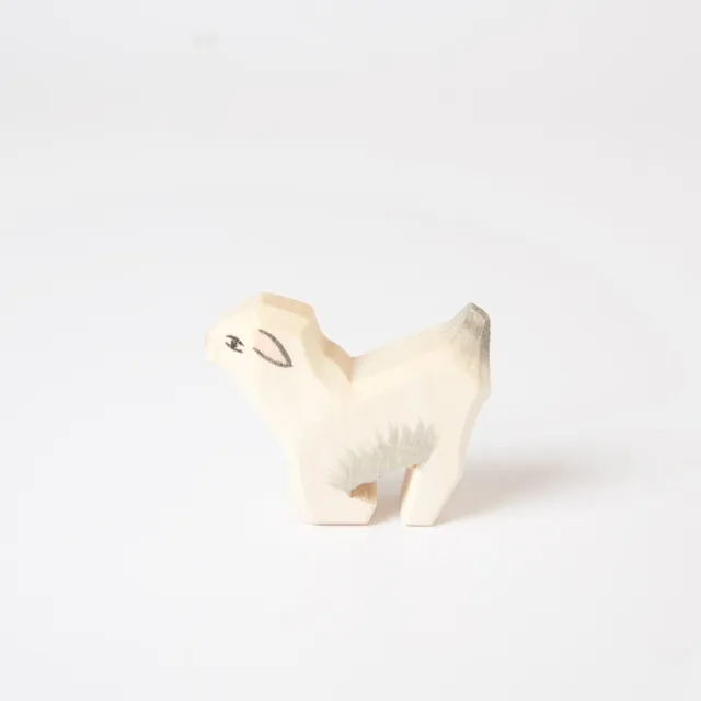 Ostheimer Agnello inginocchiato figura in legno 4 cm