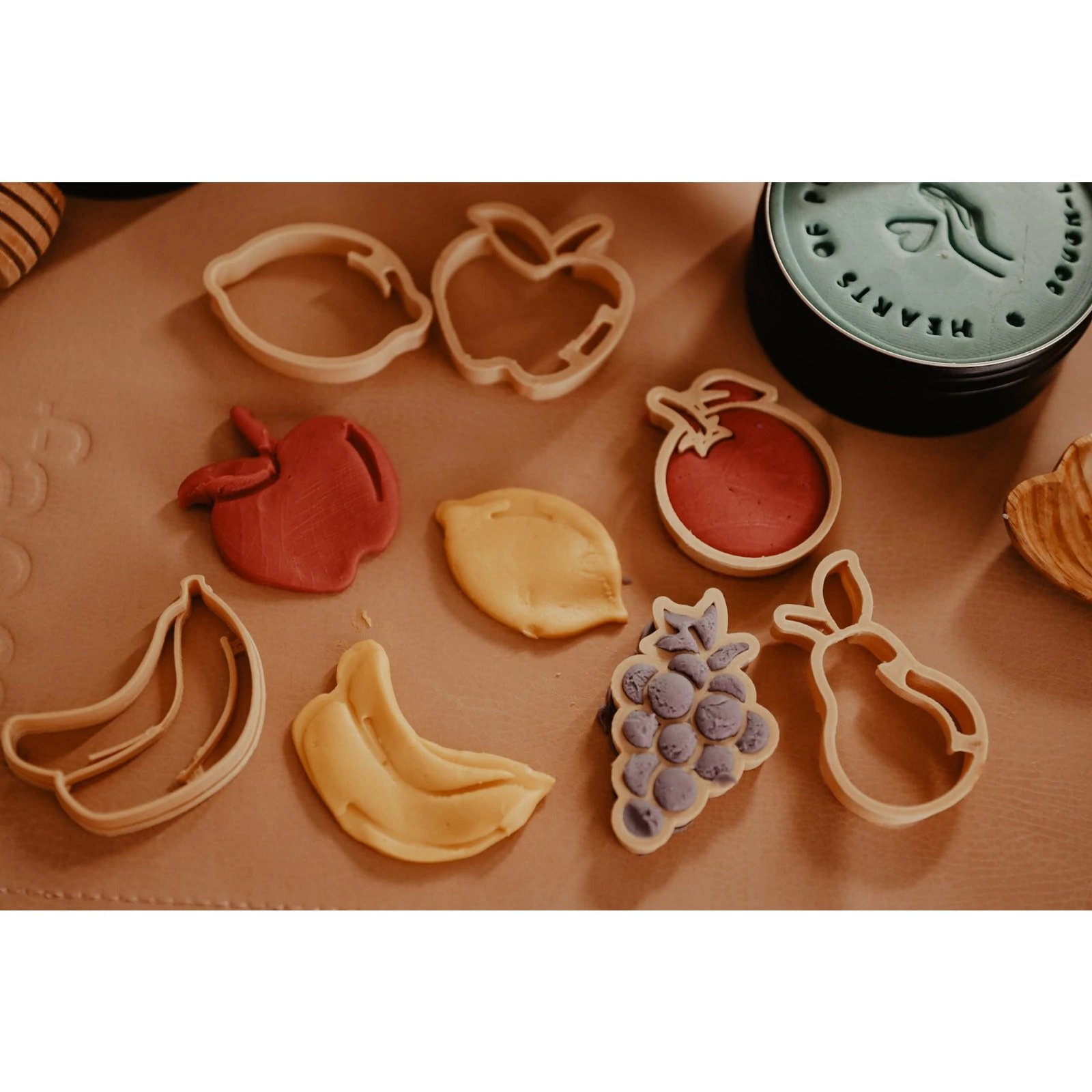 Kinfolk & Co Frutta set 6 formine pasta modellabile biodegradabili