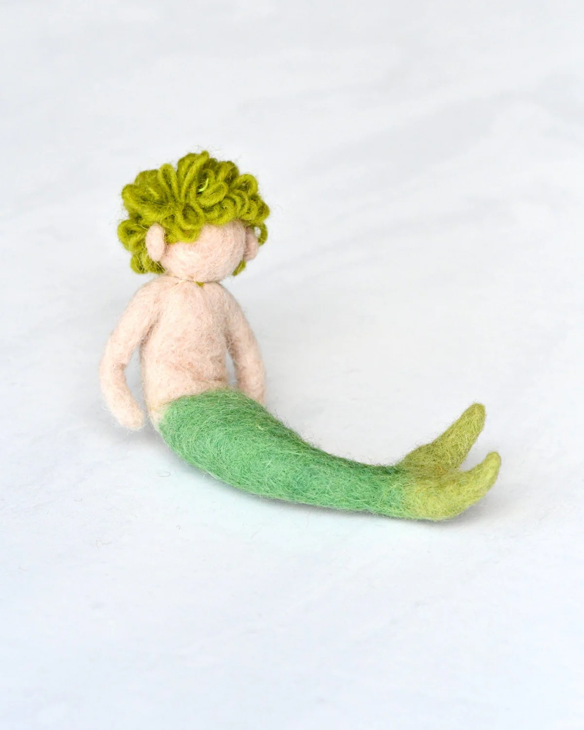 Tara Treasures Merman feltro tritone capelli verdi 13 cm