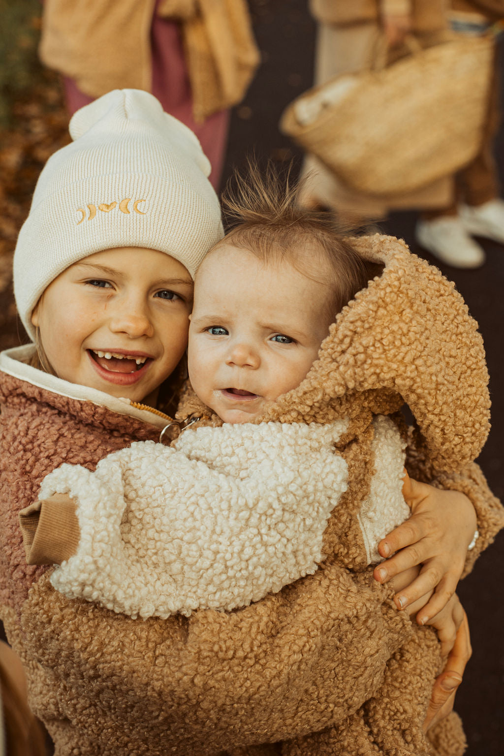Ella and Rapha Teddy Moon Suit tuta beige calda