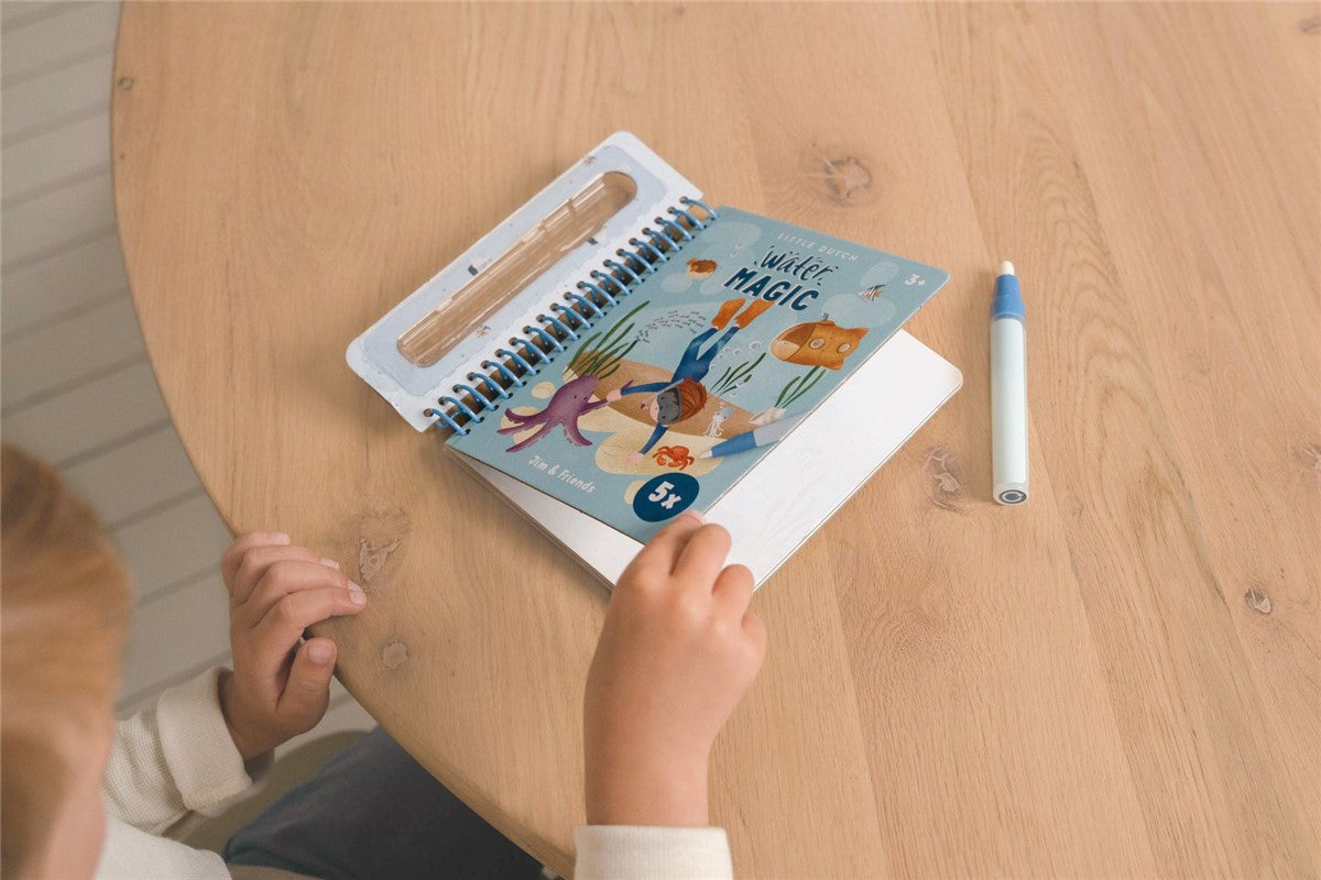 Little Dutch Jim Friends libro magico acqua riutilizzabile