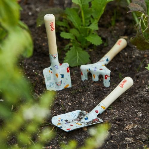 Goki set 3 attrezzi giardinaggio bambini legno 20 cm