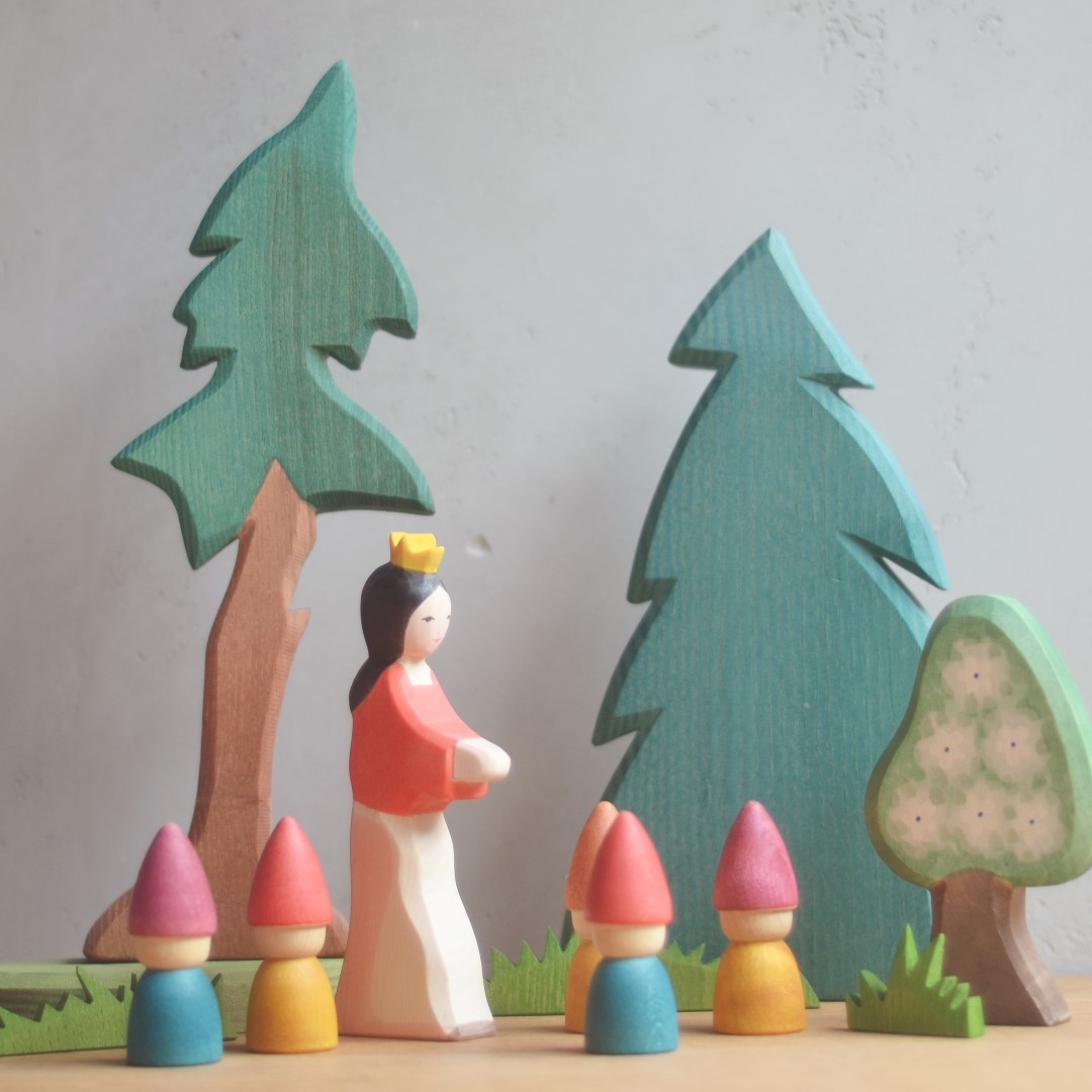 Ostheimer Biancaneve Figura in Legno 15 cm