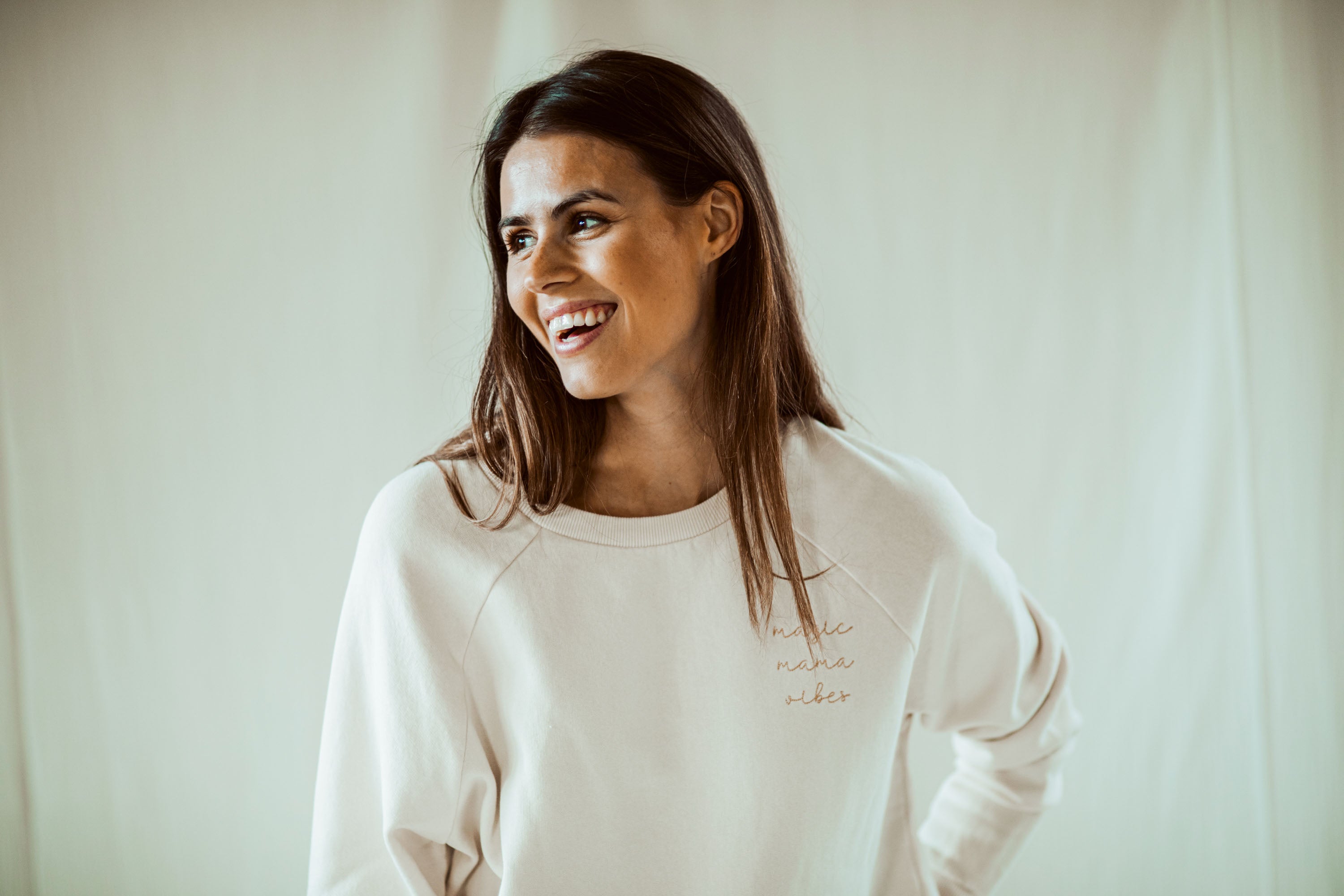 Ella and Rapha Mama Classic Fit felpa pearl rose cotone organico