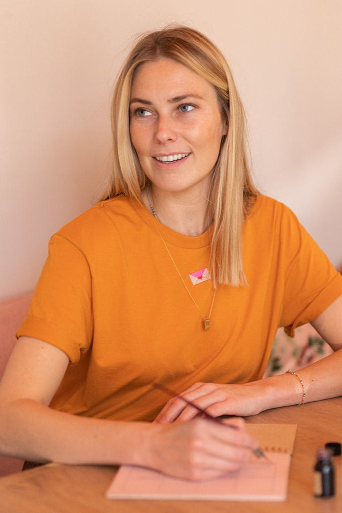 Ella and Rapha Love Letter t-shirt donna arancione cotone