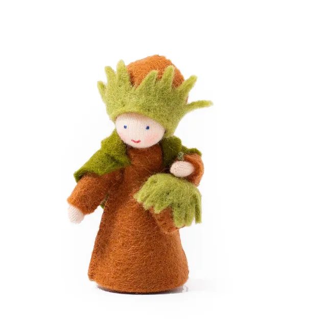 Ambrosius Hazelnut Boy fata Waldorf feltro