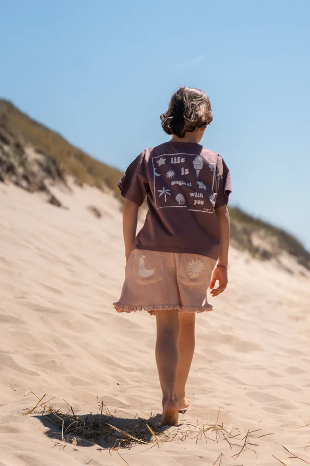 Ella and Rapha Life Is Magical t-shirt marrone bimbi