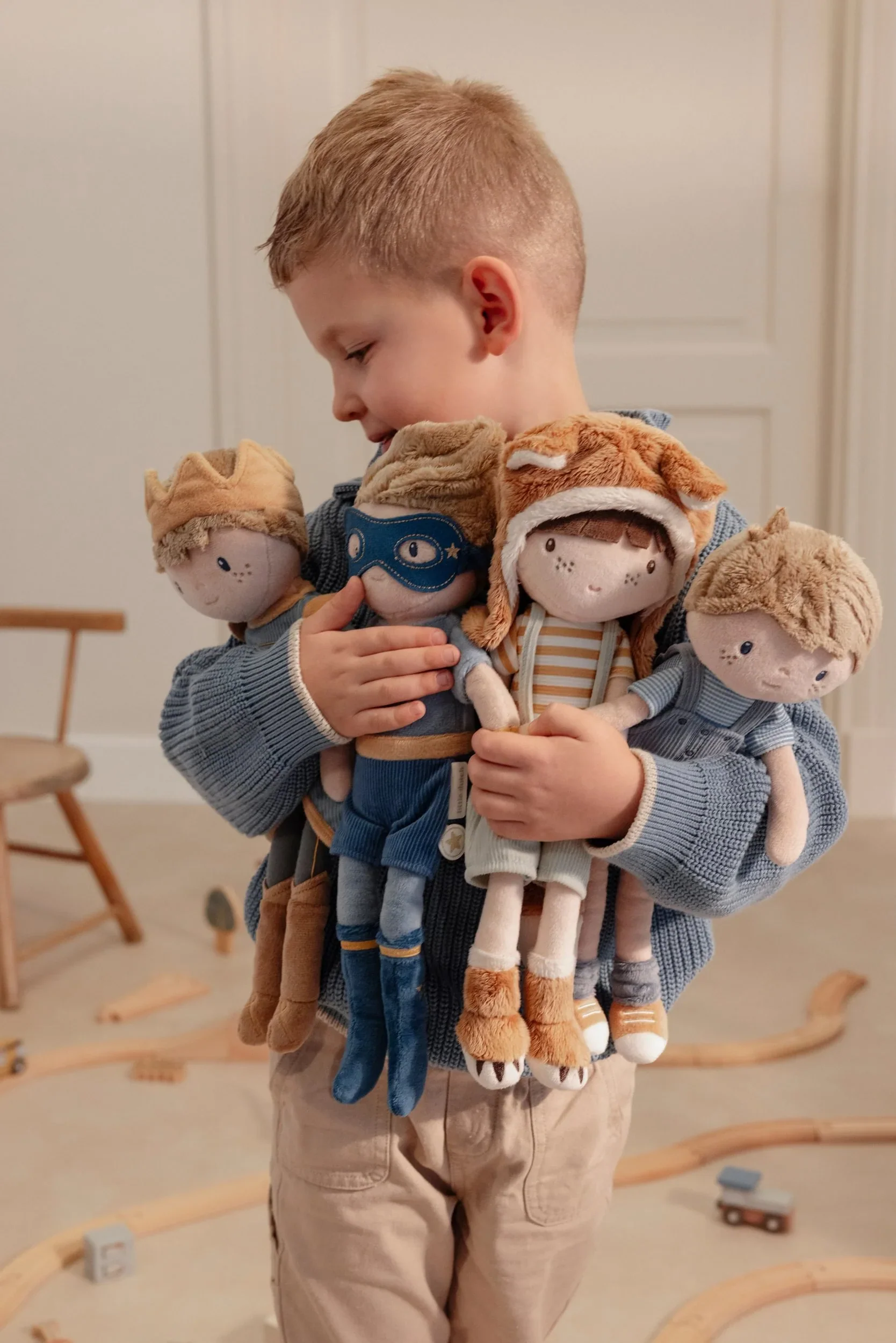 Little Dutch Cuddle Doll Superhero Jim bambola morbida 35 cm