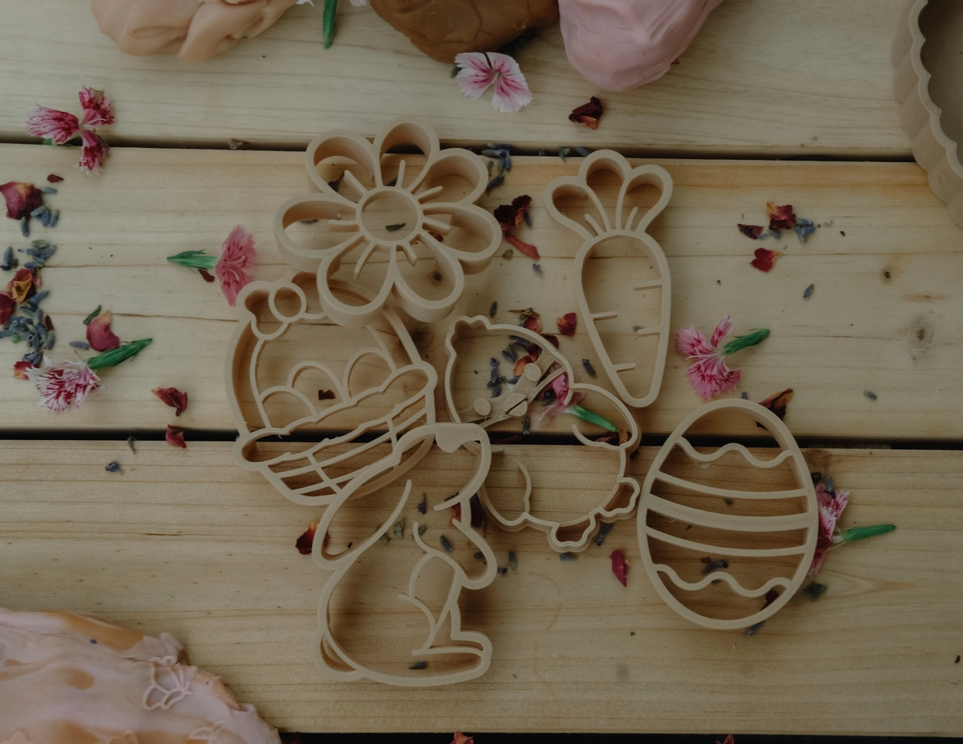 Kinfolk & Co Eco Cutter Easter formine 6 pezzi biodegradabili