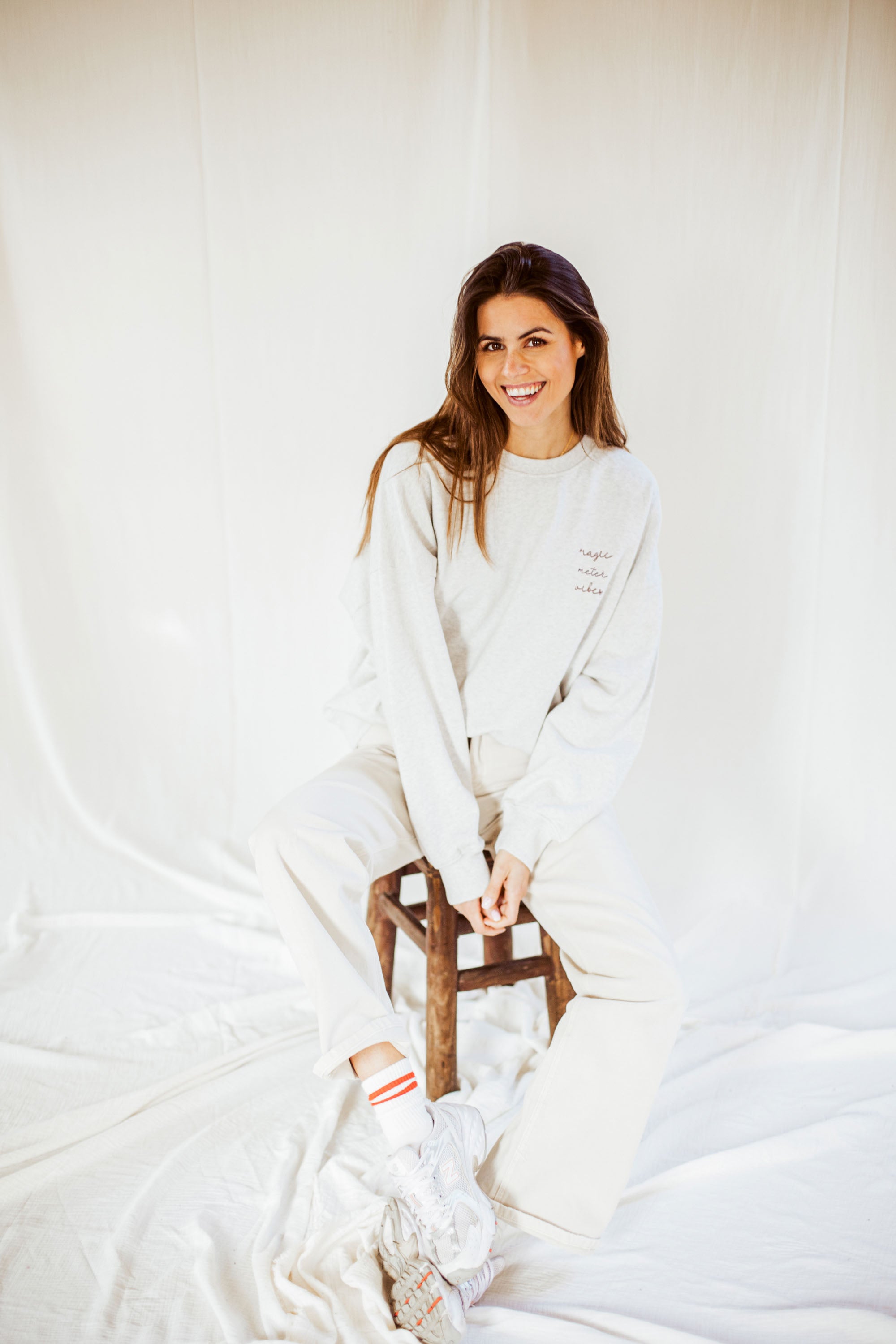 Ella and Rapha Meter Loose Fit felpa grigia taglia unica