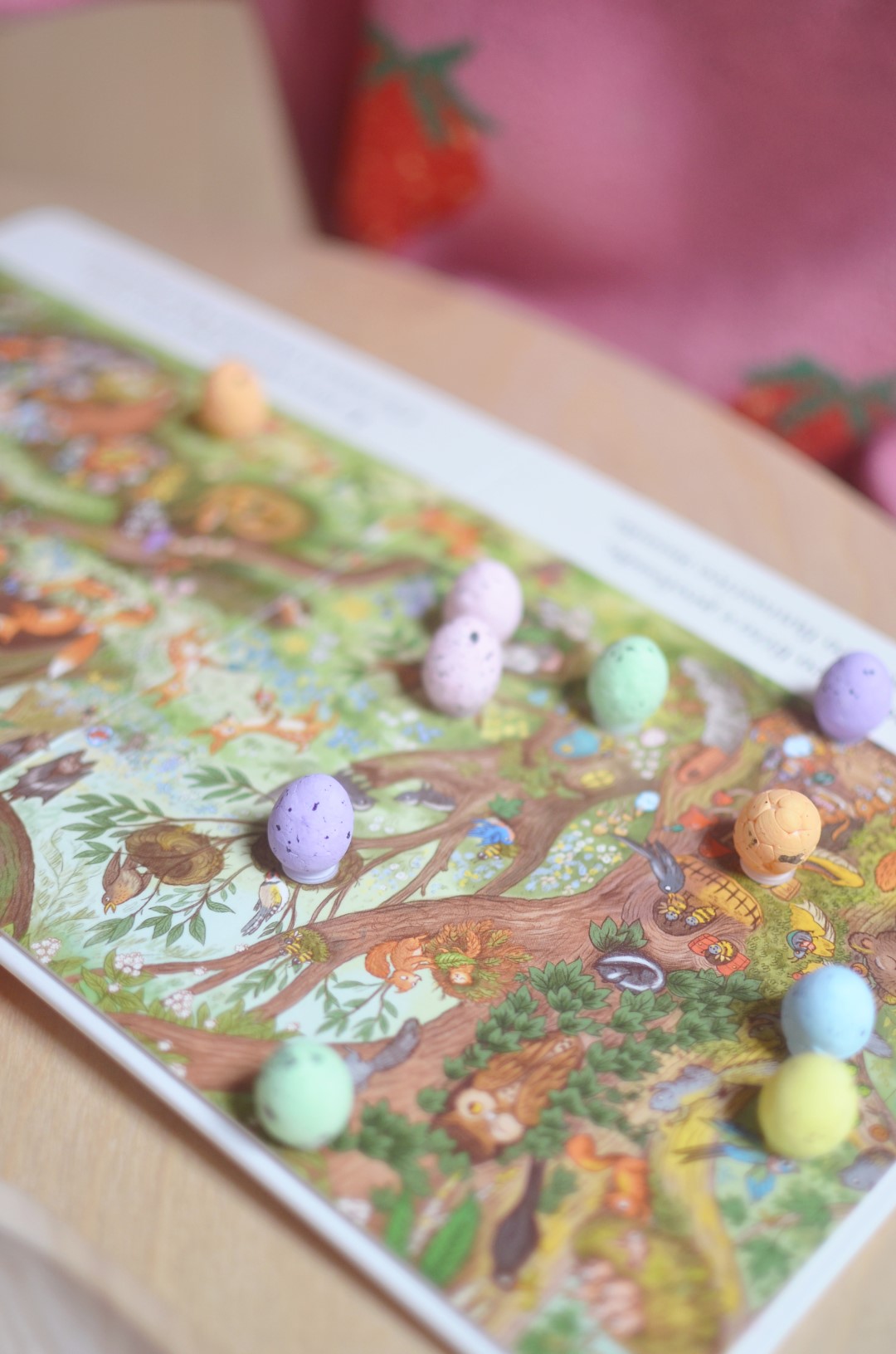Sorpresa a primavera libro + set gioco con cestino e uova