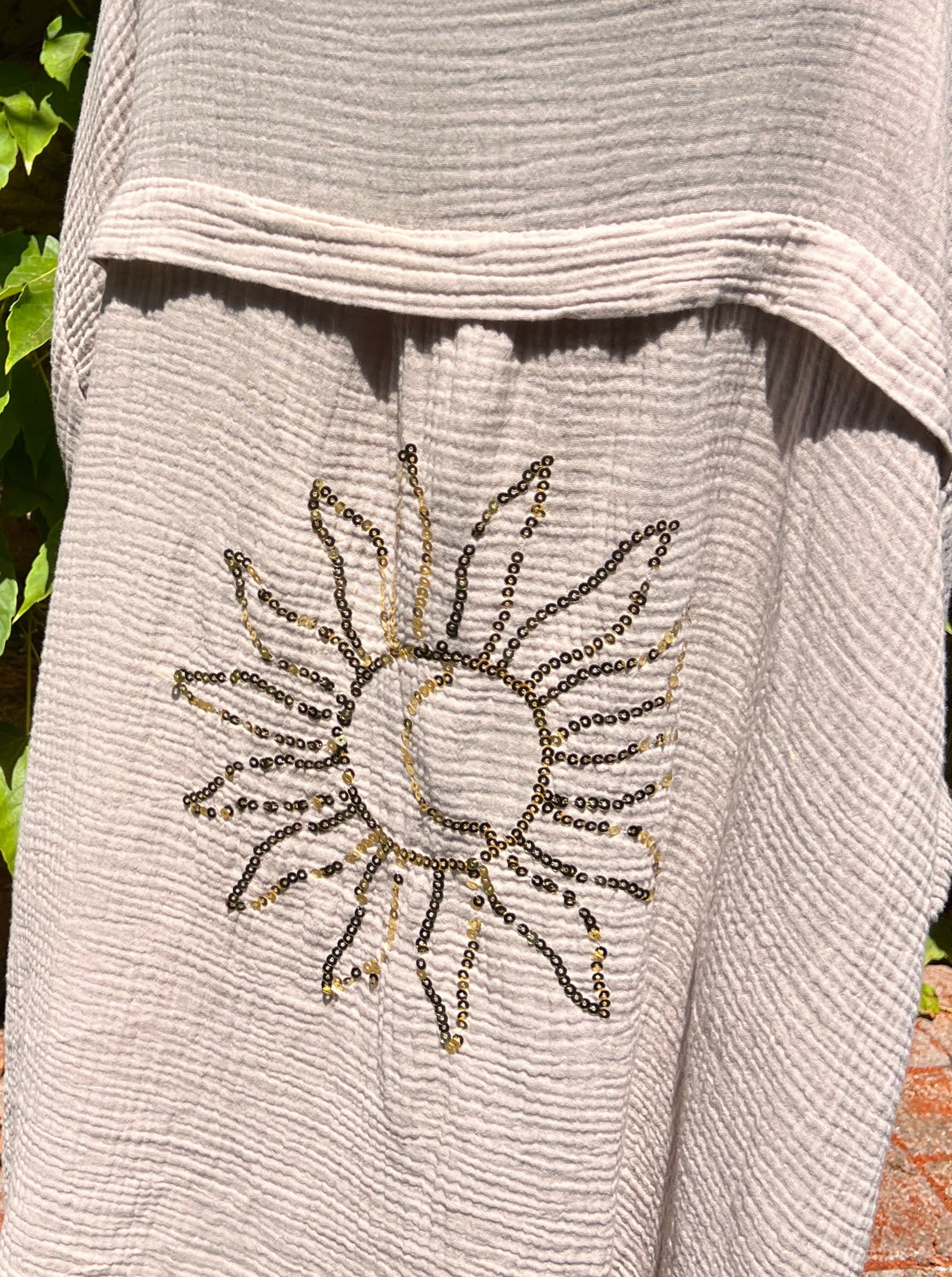 Ella and Rapha Aliyah Sun maglietta beige taille magic tetra